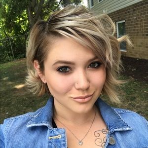 Meet your Posher, Bethany